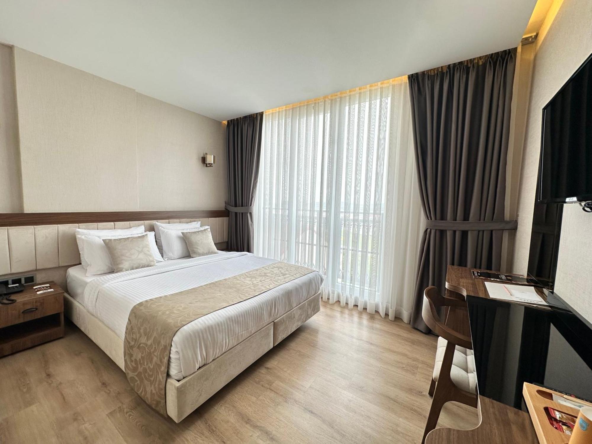 Trademark Collection By Wyndham Operla Airport Hotels Arnavutkoy Extérieur photo